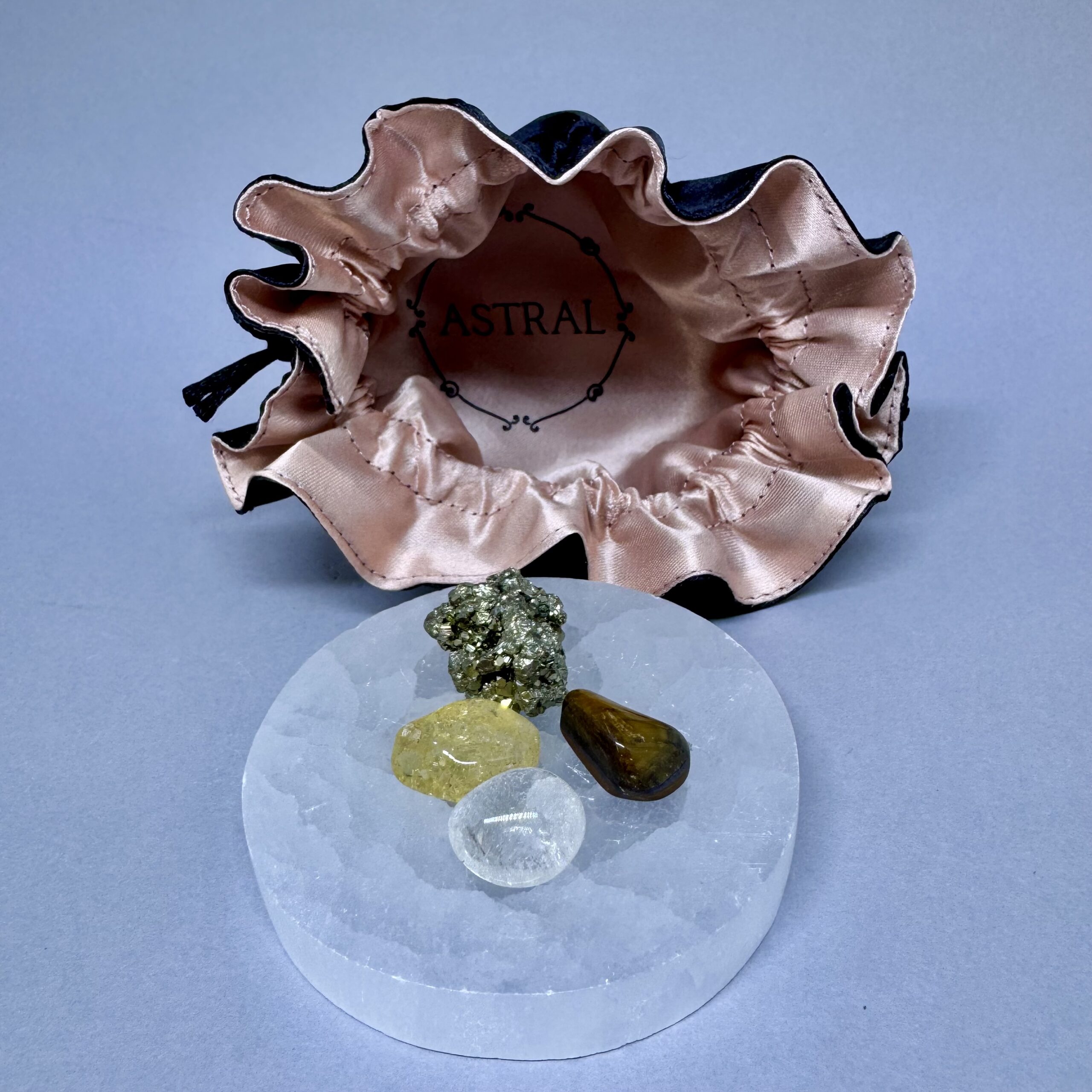 Mini Altar da Prosperidade – Abundância, Propósito e Energia Positiva - Imagem 2